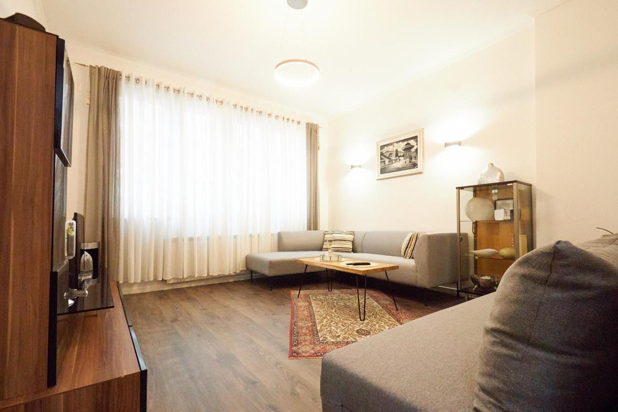 Old Town Elegance Sarajevo Apartment Bagian luar foto