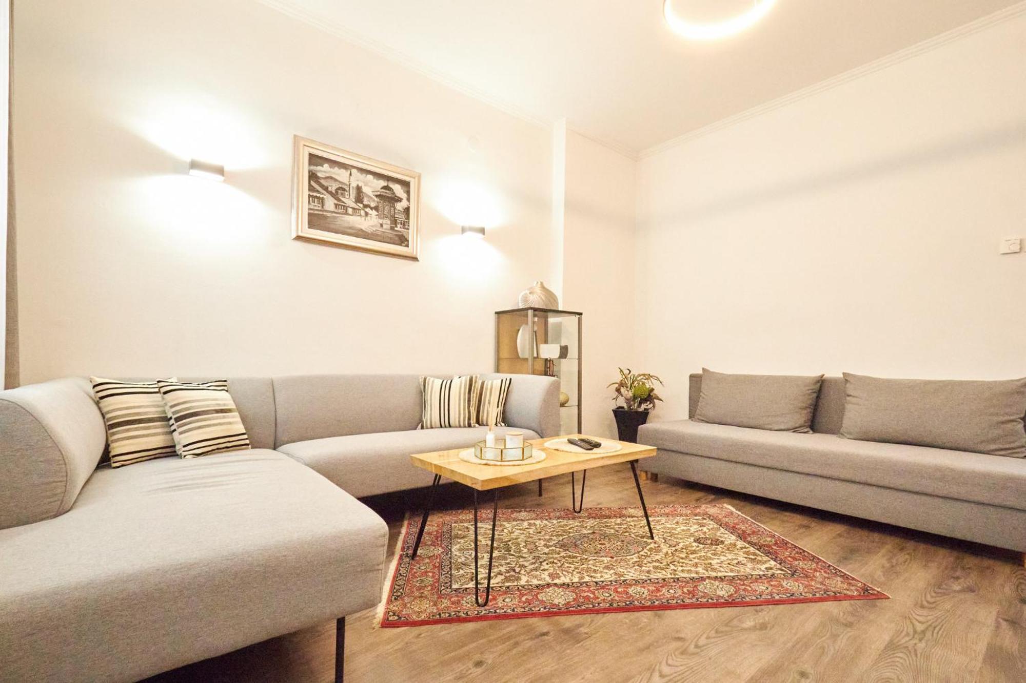 Old Town Elegance Sarajevo Apartment Bagian luar foto